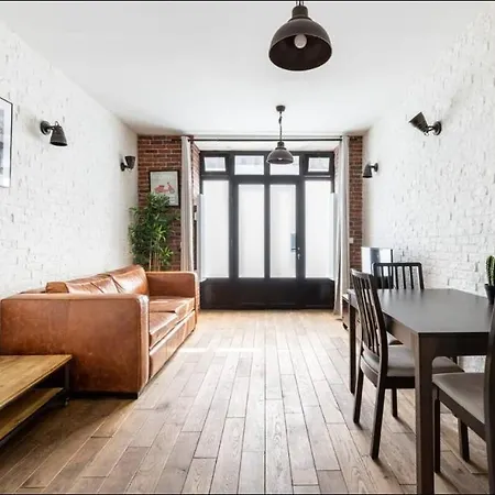 Appartamento Aqueduc Gare Du Nord Charming 4p 1br Parigi